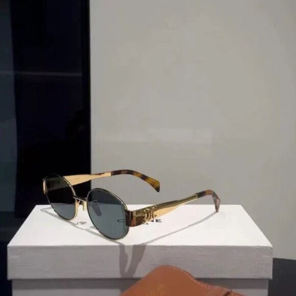 Celine Oval Sunglasses💕 - Picture 1 of 6